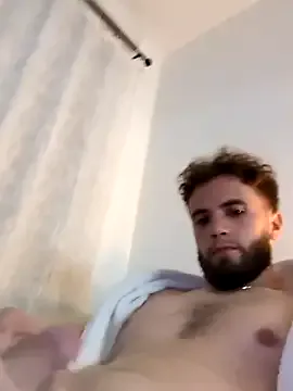 PumaShyXD – webcam model profile photo Image 7