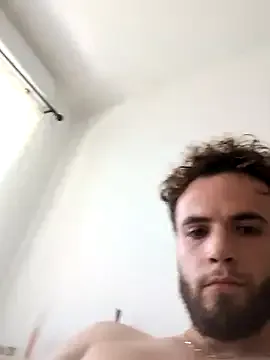 PumaShyXD – webcam model profile photo Image 9