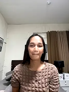 July_Terner – webcam model profile photo Image 1