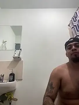 Mia--meow – webcam model profile photo Image 14