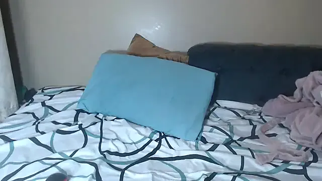 Mia--meow – webcam model profile photo Image 7