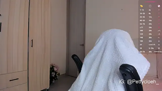 Humsafar-HDX-13 – webcam model profile photo Image 13