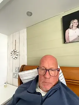 Mia--meow – webcam model profile photo Image 14