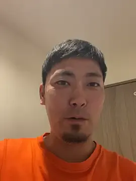 YU-KI00 – webcam model profile photo Image 2