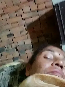 EsmeBrowm – webcam model profile photo Image 10