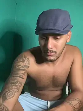 NANA_7 – webcam model profile photo Image 2