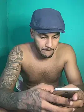 NANA_7 – webcam model profile photo Image 3