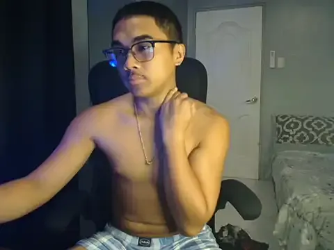 Mia--meow – webcam model profile photo Image 5