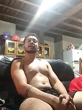 maataaan – webcam model profile photo Image 10