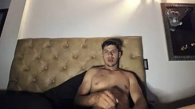 NANA_7 – webcam model profile photo Image 6