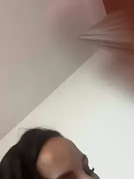 Mia--meow – webcam model profile photo Image 14