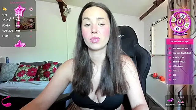 KhloeClark – webcam model profile photo Image 5