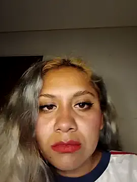 _Alicee_1 – webcam model profile photo Image 15