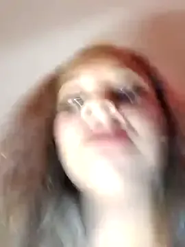 _Alicee_1 – webcam model profile photo Image 8