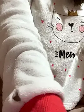 sara__xx__love – webcam model profile photo Image 4