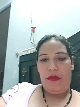 nathi_poyo – webcam model profile photo Image 11