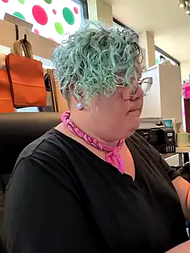 HannaMarie – webcam model profile photo Image 3