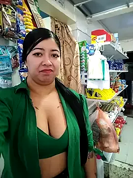 Hotnightsexxx – webcam model profile photo Image 18