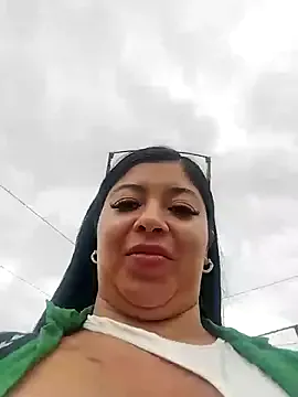 Hotnightsexxx – webcam model profile photo Image 19