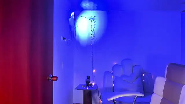 LilaSolace – webcam model profile photo Image 10