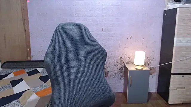 Kamila151 – webcam model profile photo Image 2