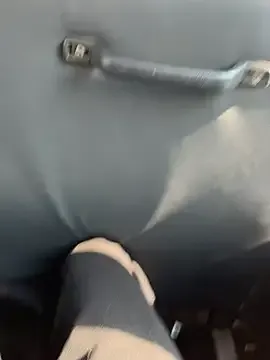 roouse – webcam model profile photo Image 4