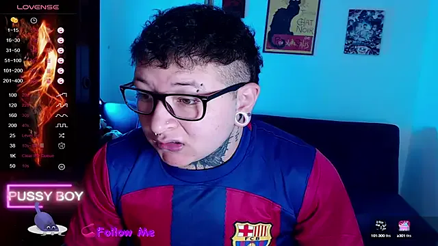 roouse – webcam model profile photo Image 14