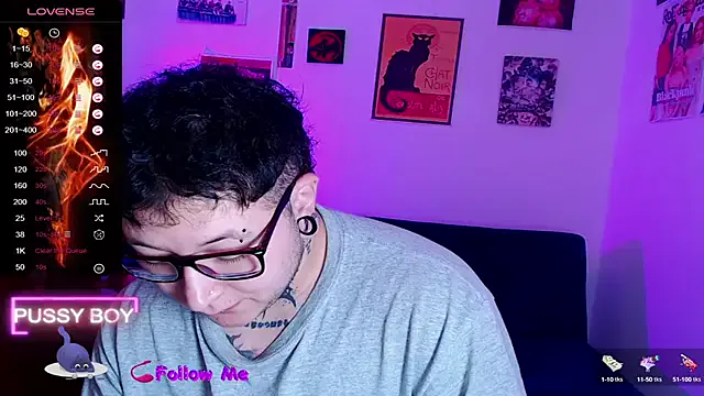 roouse – webcam model profile photo Image 16