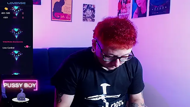 roouse – webcam model profile photo Image 5