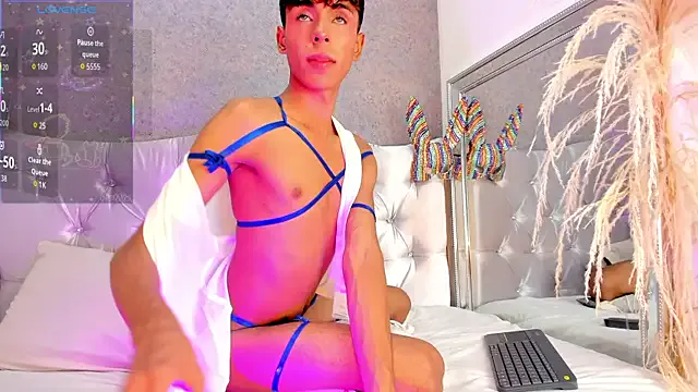 roouse – webcam model profile photo Image 15