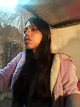 maataaan – webcam model profile photo Image 4