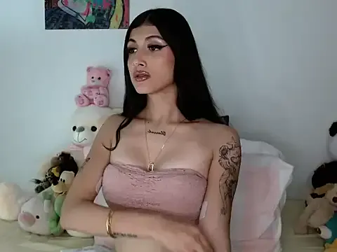 roouse – webcam model profile photo Image 5