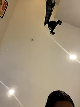 Awesomelusty – webcam model profile photo Image 11