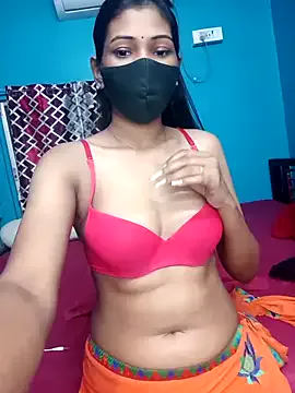 roouse – webcam model profile photo Image 7