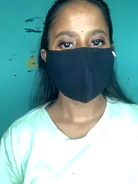 zui_lu – webcam model profile photo Image 19