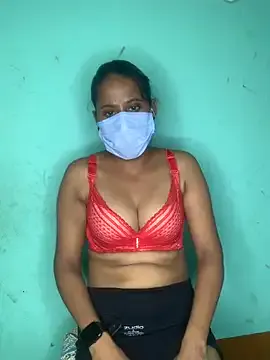 zui_lu – webcam model profile photo Image 8