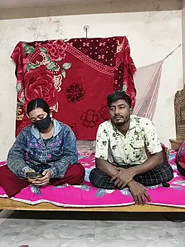 V-Hot-Sweti cam model Image 2