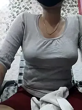 JulietKalen – webcam model profile photo Image 5