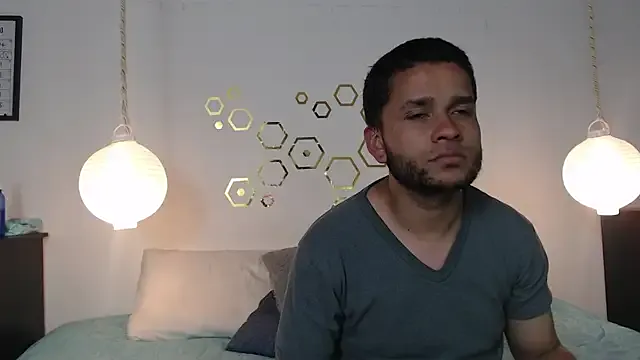 Hot_Mayra25 – webcam model profile photo Image 15