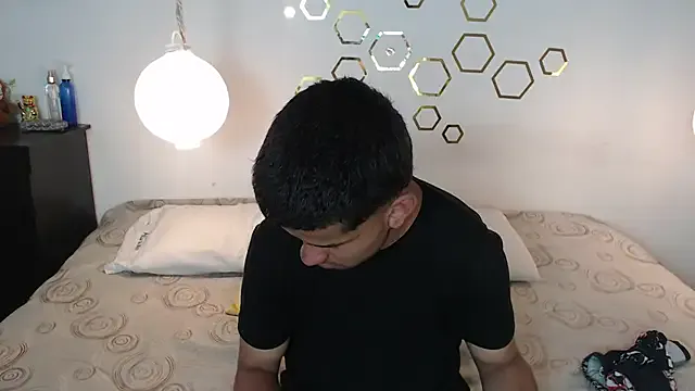 Hot_Mayra25 – webcam model profile photo Image 17