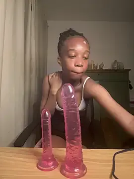 Megu_Melon – webcam model profile photo Image 9