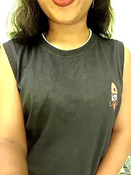 nathi_poyo – webcam model profile photo Image 7