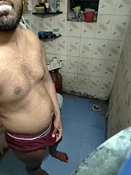 841_yayoi – webcam model profile photo Image 12