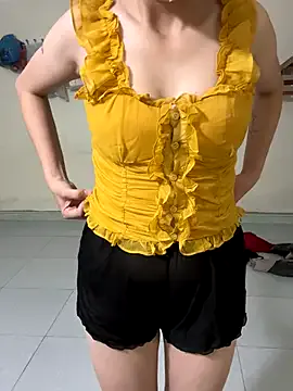 nathi_poyo – webcam model profile photo Image 2