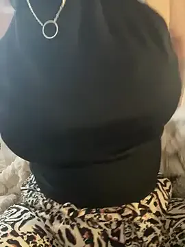 queenlo_xxx's Thumb Image