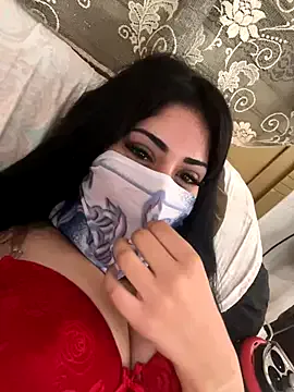 roouse – webcam model profile photo Image 15