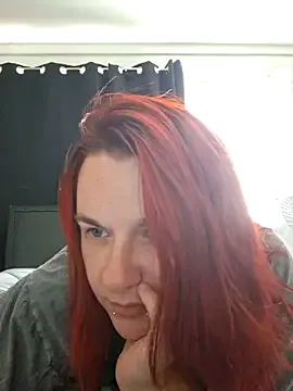 _Alicee_1 – webcam model profile photo Image 8