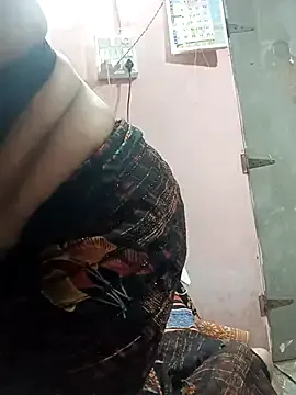 Mia--meow – webcam model profile photo Image 15