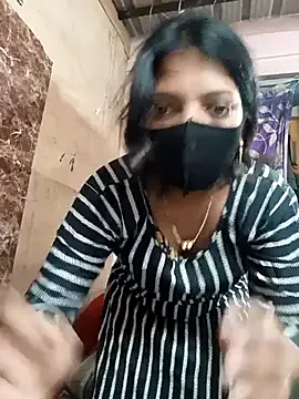 Mia--meow – webcam model profile photo Image 18