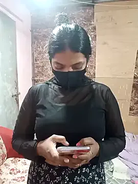 Mia--meow – webcam model profile photo Image 3